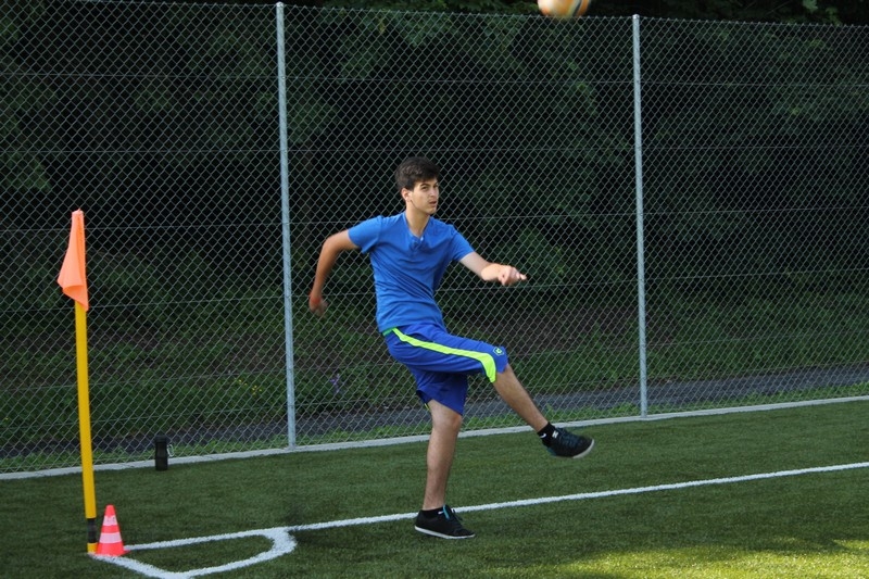 Village Camps International Summer Camp Leysin, Switzerland 2025-08-09 https://www.villagecamps.com/journals_admin/images/685-23-pitch (14).jpg